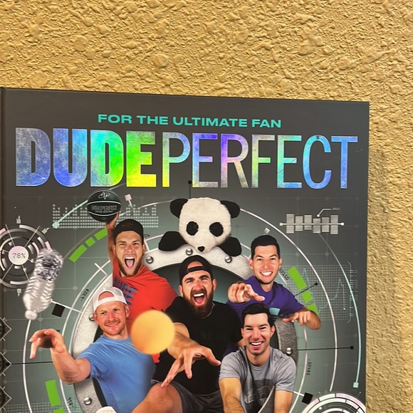 NWT Tommy Nelson 101 tricks , Tips, & Cool stuff - Dude Fan Book - Picture 3 of 11